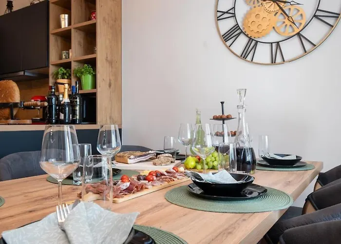 Olive Garden Platinum, *