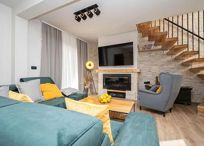 Olive Garden Platinum, Villa Posedarje