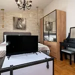 Olive Garden Platinum, Villa Posedarje