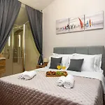 Villa Olive Garden Platinum, *