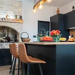 Villa Olive Garden Platinum, Posedarje