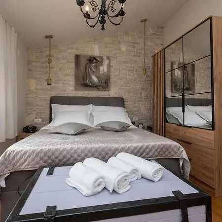 Villa Olive Garden Platinum,