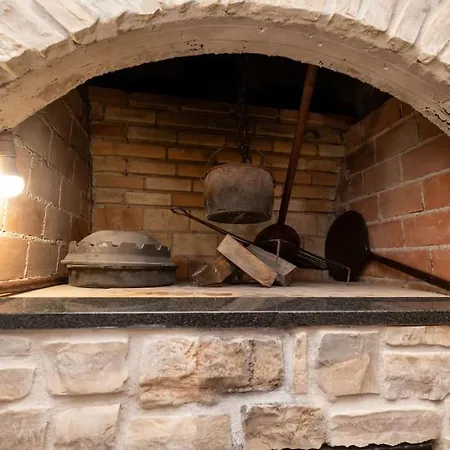 Olive Garden Platinum, Villa Posedarje