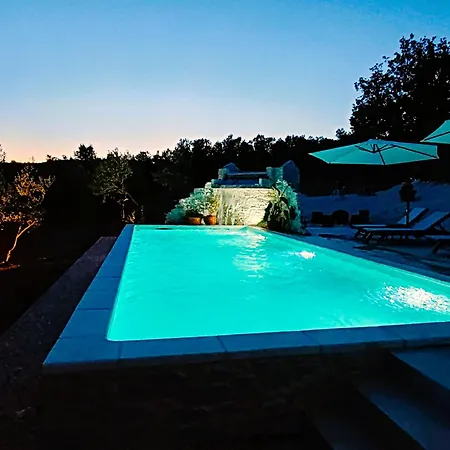 New!!! Xl Swimming Pool With Waterfall * Posedarje