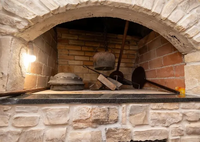 Olive Garden Platinum, Villa Posedarje