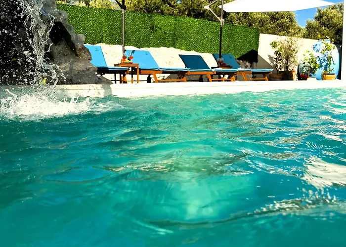 Olive Garden Platinum, Vila Posedarje